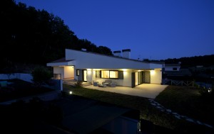 Aranova at night